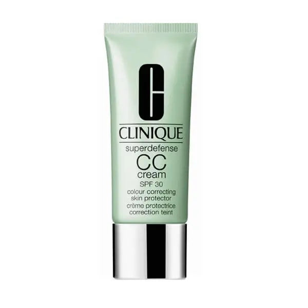 Clinique Superdefense CC Cream in Light Medium, 40ml, with smooth, lightweight coverage and a natural finish.