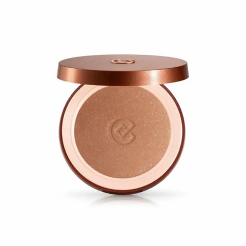 Collistar Silk Effect Bronzing Powder with 9 Sun Crystals shimmer, featuring a luxurious compact design and radiant glow.