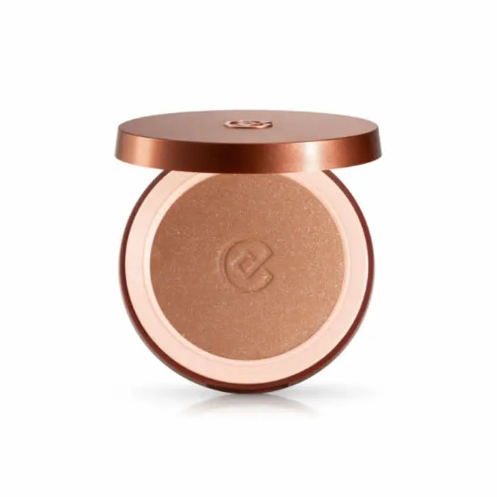 Collistar Silk Effect Bronzing Powder with 9 Sun Crystals shimmer, featuring a compact with warm-toned powder and subtle glow.
