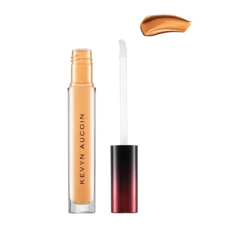 Kevyn Aucoin The Etherealist Super Natural Concealer in Medium EC 05, showcasing the sleek packaging and applicator brush.