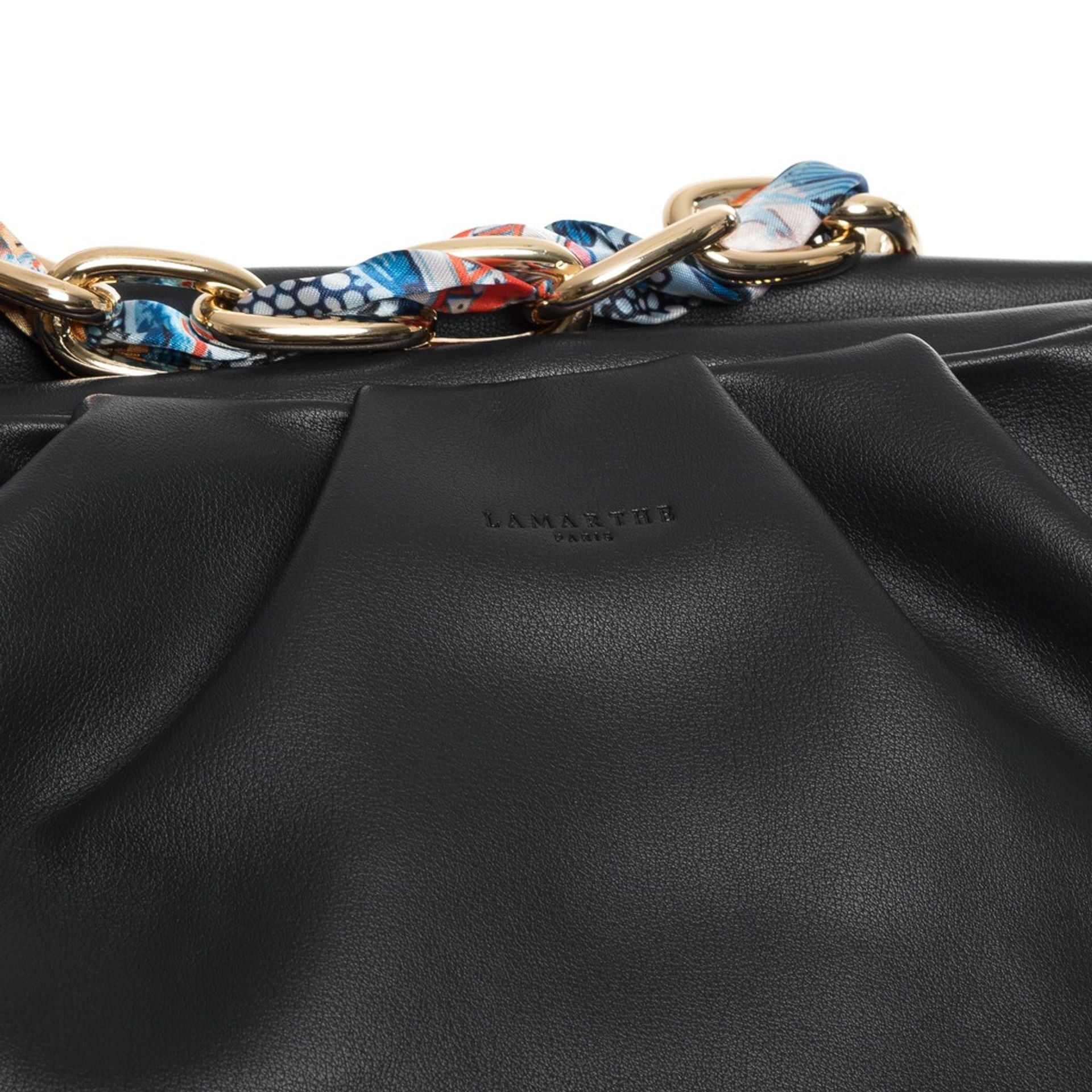 Jag Couture London-New York Lamarthe X073_AE101-U900 handbag featuring textured leather and elegant design.