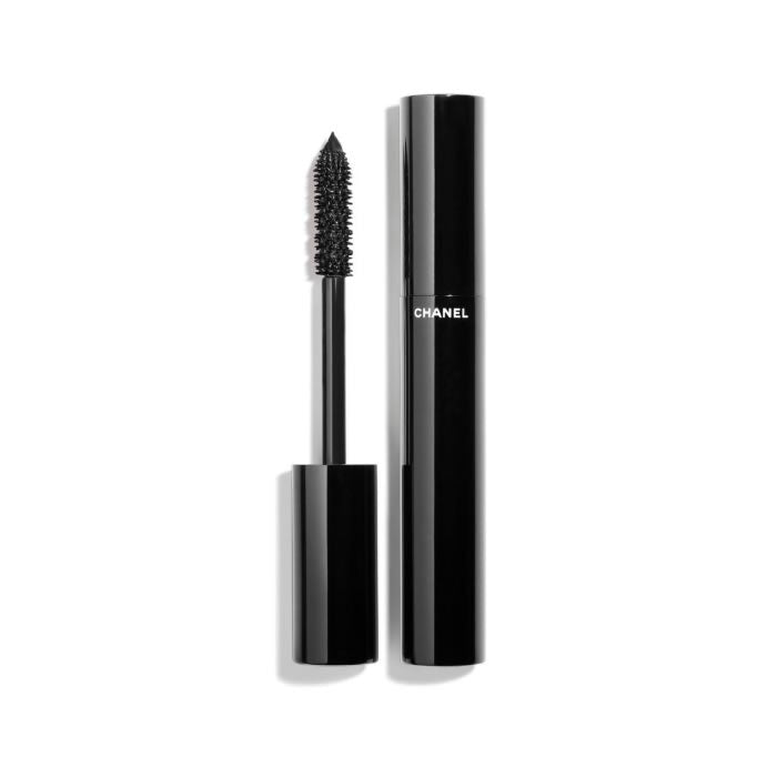 Jag Couture London waterproof mascara in 90 Noir Intense, 6g, with volumizing brush and black waterproof formula for bold lashes.