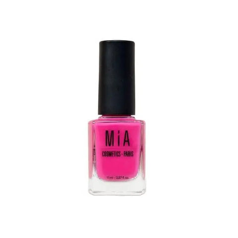 Magnetic pink nail polish from Mía Cosmetics by Jag Couture London with a close-up of glossy, vibrant nails.