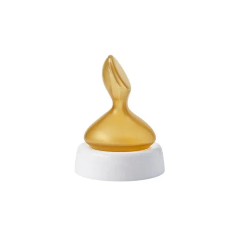 Jag Couture London New York Nuk Cleft Palate Teat, soft silicone teat designed for infants with cleft palate, shown in close-up image.