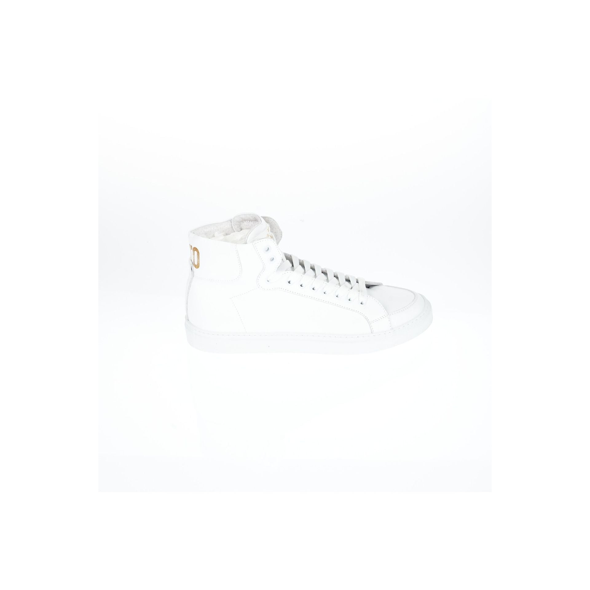 Pantofola D'Oro TSHR20WU men's white leather slip-on shoes by Jag Couture London - New York, stylish and comfortable.