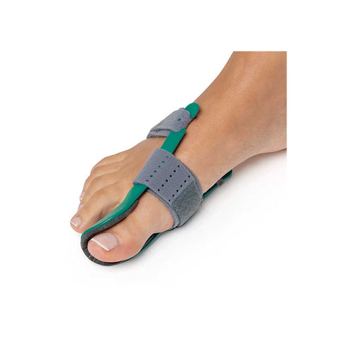Prim Bunion Corrector Night Right by Jag Couture London - New York, showing a comfortable, adjustable bunion support for the right foot.
