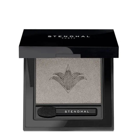 Jag Couture London Stendhal Magnifying Eyeshadow 501 Platine in 2.5g, showcasing the shimmering silver eyeshadow compact.