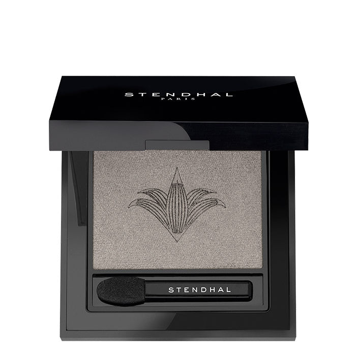 Stendhal Magnifying Eyeshadow 501 Platine by Jag Couture London, showcasing a 2.5g silver-toned eyeshadow in an open compact.