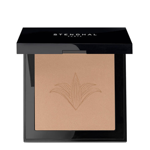 Jag Couture London New York Stendhal Perfecting Compact Powder in Sable, 9g, with smooth pressed powder and elegant packaging.