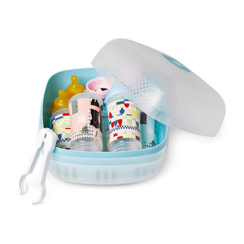 Microondas sterilizer for baby bottles by Suavinex, designed for efficient sterilization of baby feeding items.