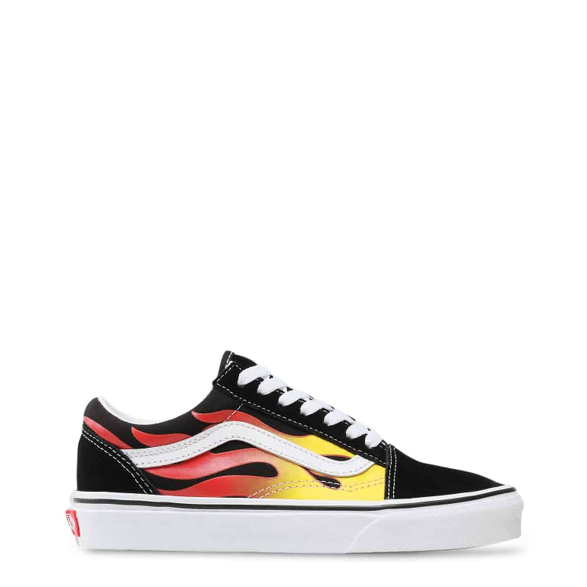 Vans Old-Skool sneakers in classic black and white with side stripe, displayed on a plain background.