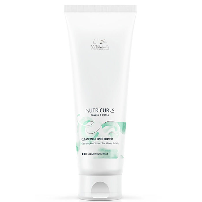Jag Couture London New York Wella Nutriculrs Cleansing Conditioner 250ml bottle with sleek packaging.