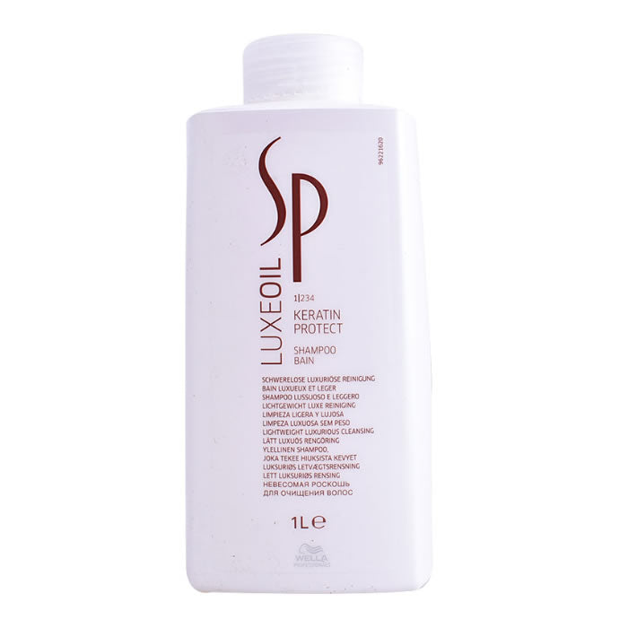 Jag Couture London Wella Sp Luxeoil Keratin Protect Shampoo 1000ml bottle with sleek design and label visible.