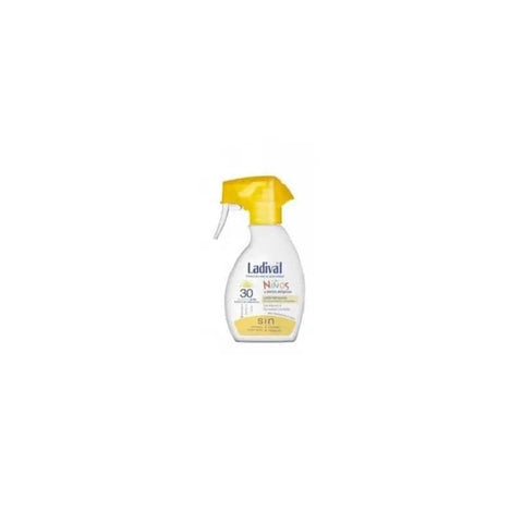 Ladival Niños SPF 30 spray leche by Jag Couture London - New York, 200ml bottle for children's sun protection.