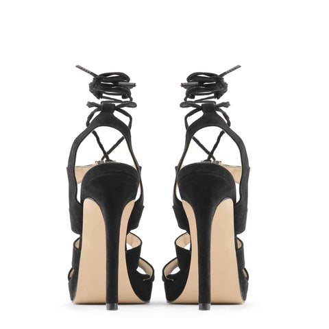 Made in Italia Flaminia Nero ceramic vase by Jag Couture London New York, with a sleek black finish and elegant design.