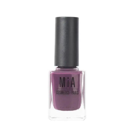 Jag Couture London Mía Cosmetics Raisin nail polish bottle with deep purple nail color display