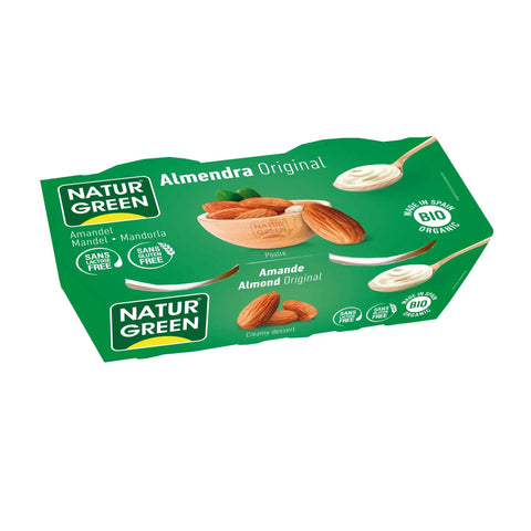 Organic Naturgreen almonds in 2 x 125g packs, displayed in resealable bags with natural almond kernels visible.