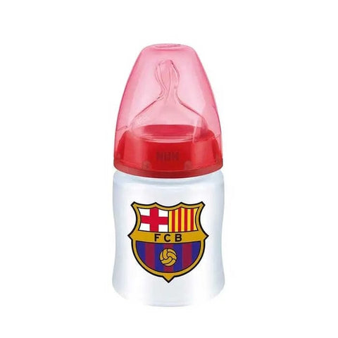 Nuk silicone feeding bottle for 0-6 months with 150ml capacity, featuring a transparent design and soft silicone teat.