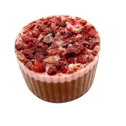 White chocolate Raspberry Cup filled with freeze-dried raspberry pieces, from Jag Couture London, 12g approximate 860g weight.