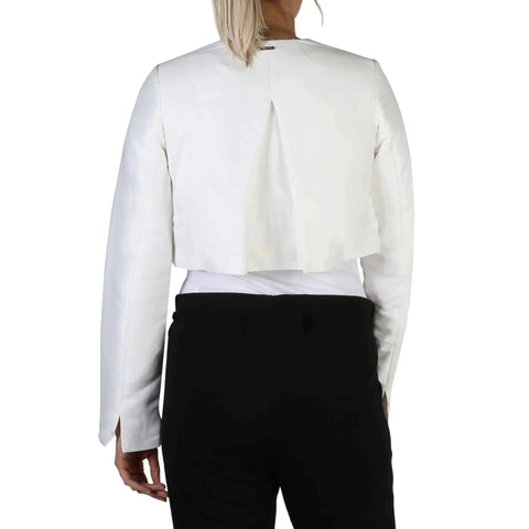 Guess W83N16_TWHT handbag by Jag Couture London New York, showcasing its sleek white leather design and stylish hardware.