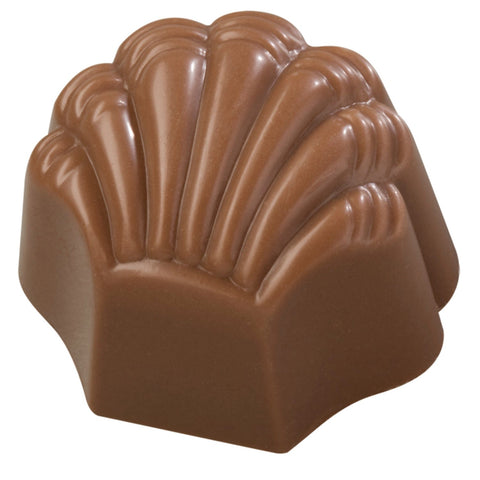 Jag Couture London New York Snobinet Milk praline with caramelized hazelnuts, 14.3g chocolate piece with nut-filled center