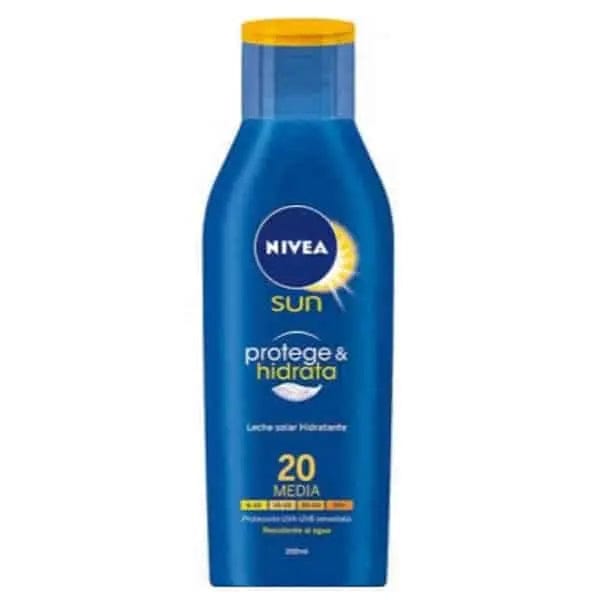 Jag Couture London Nivea Sun Protect And Moisture Spf20 200ml